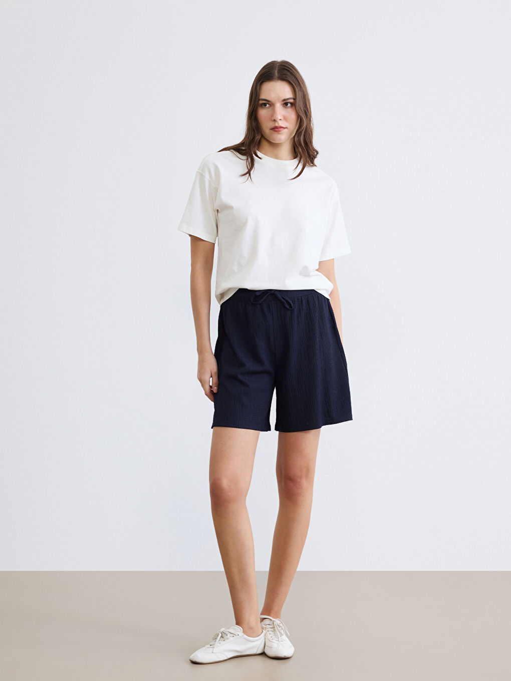 Woman NAVY Shorts