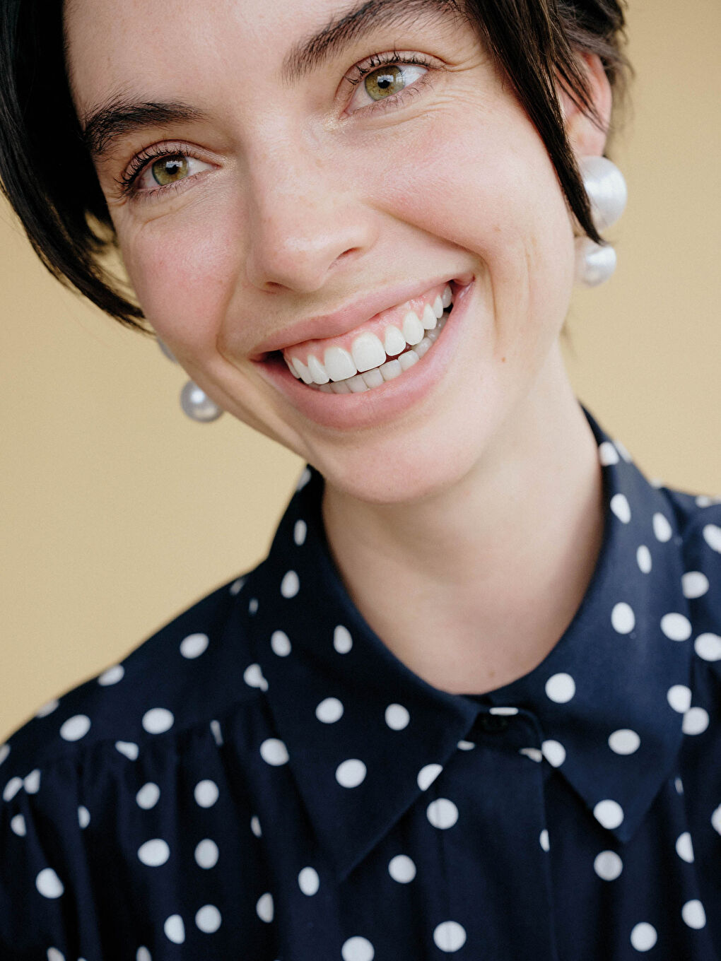 Siyah Puantiyeli Poplin Kadın Gömlek-4