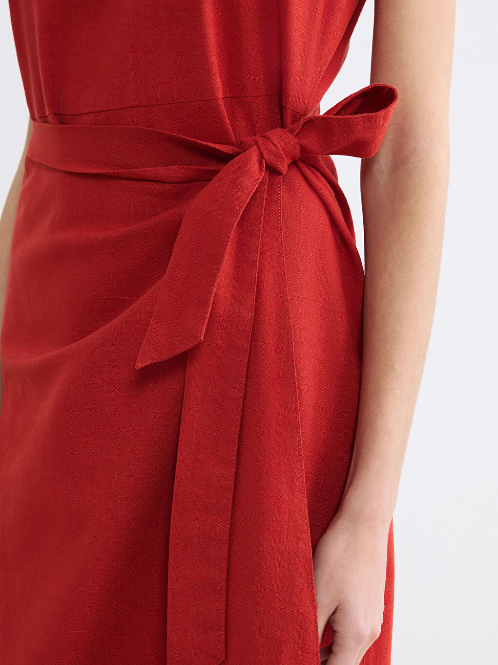 Crew Neck Waisted Dress-2