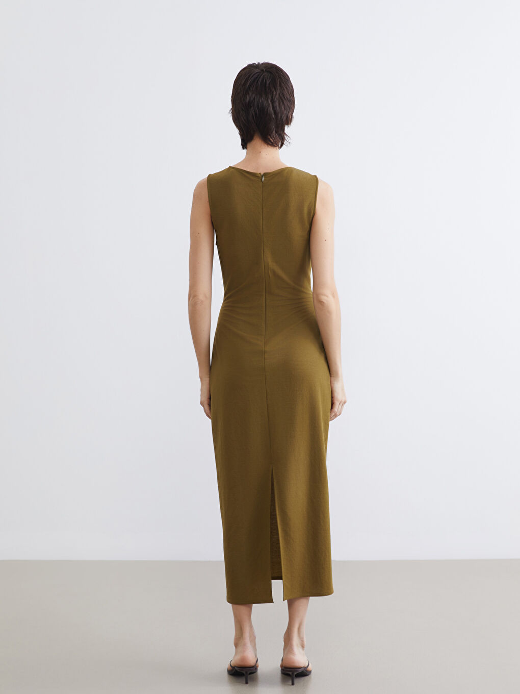 TAMNO ŽUTA Haljina Žena-3