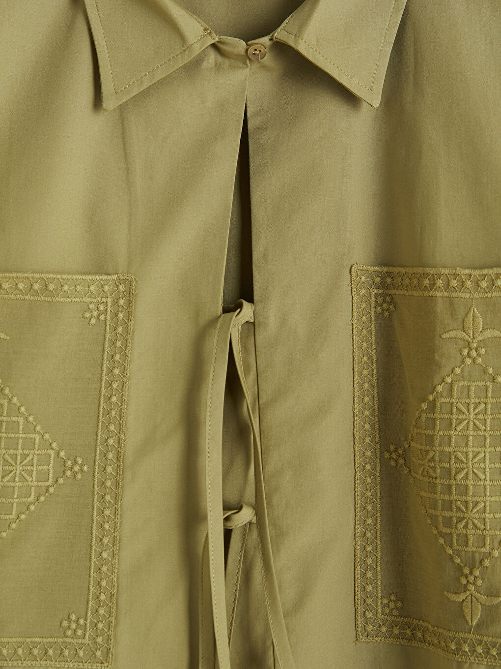 Yeşil Nakışlı Kadın Gömlek-2