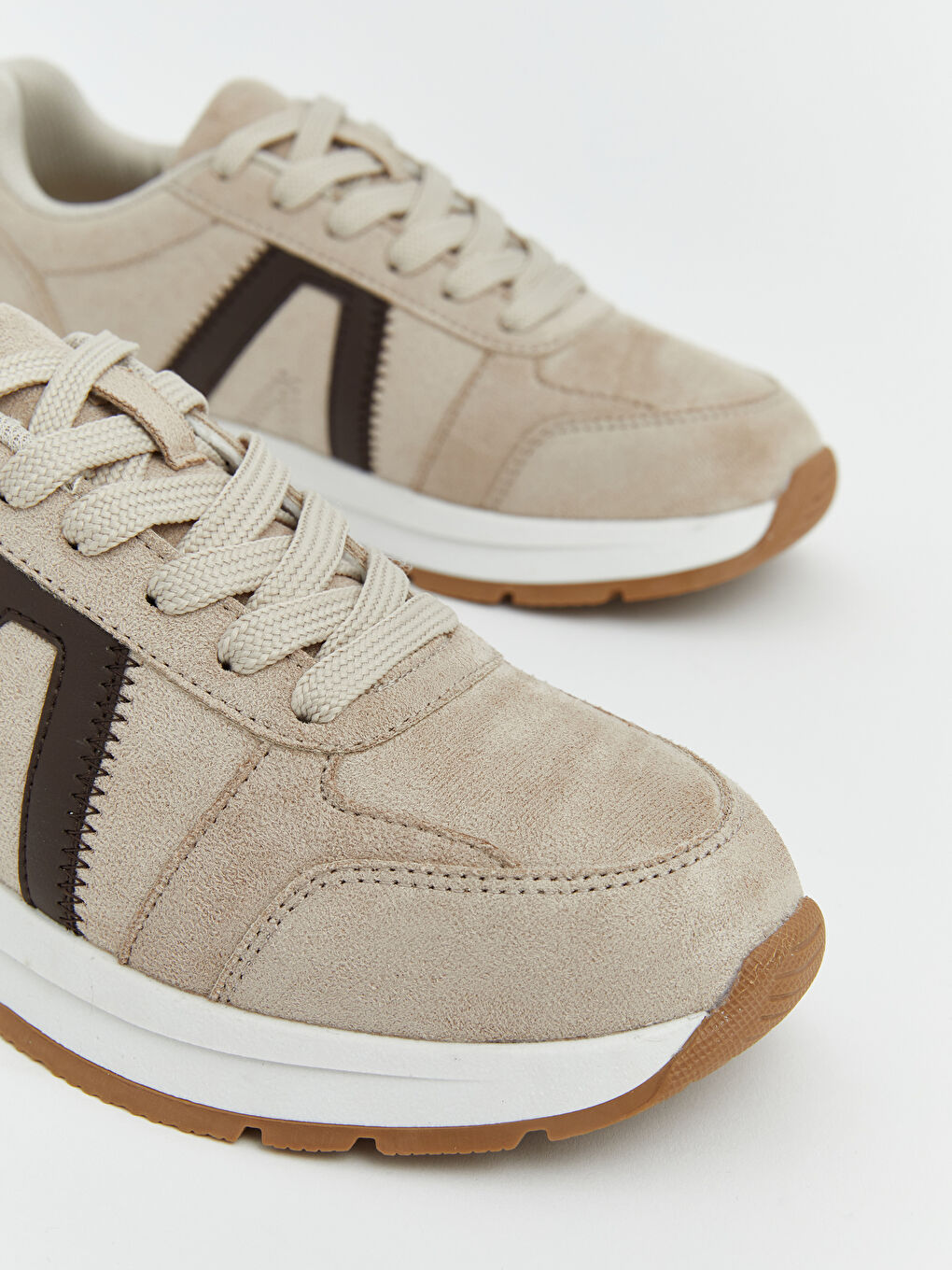 Bej Süet Görünümlü Kadın Spor Ayakkabı-2