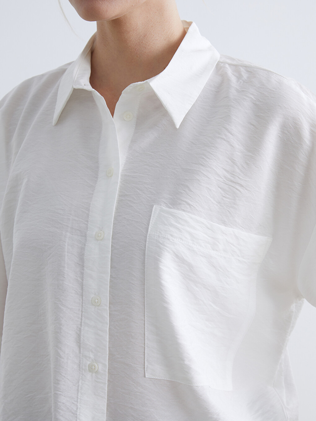 Oversize Short Sleeve Crop Women's Shirt-2