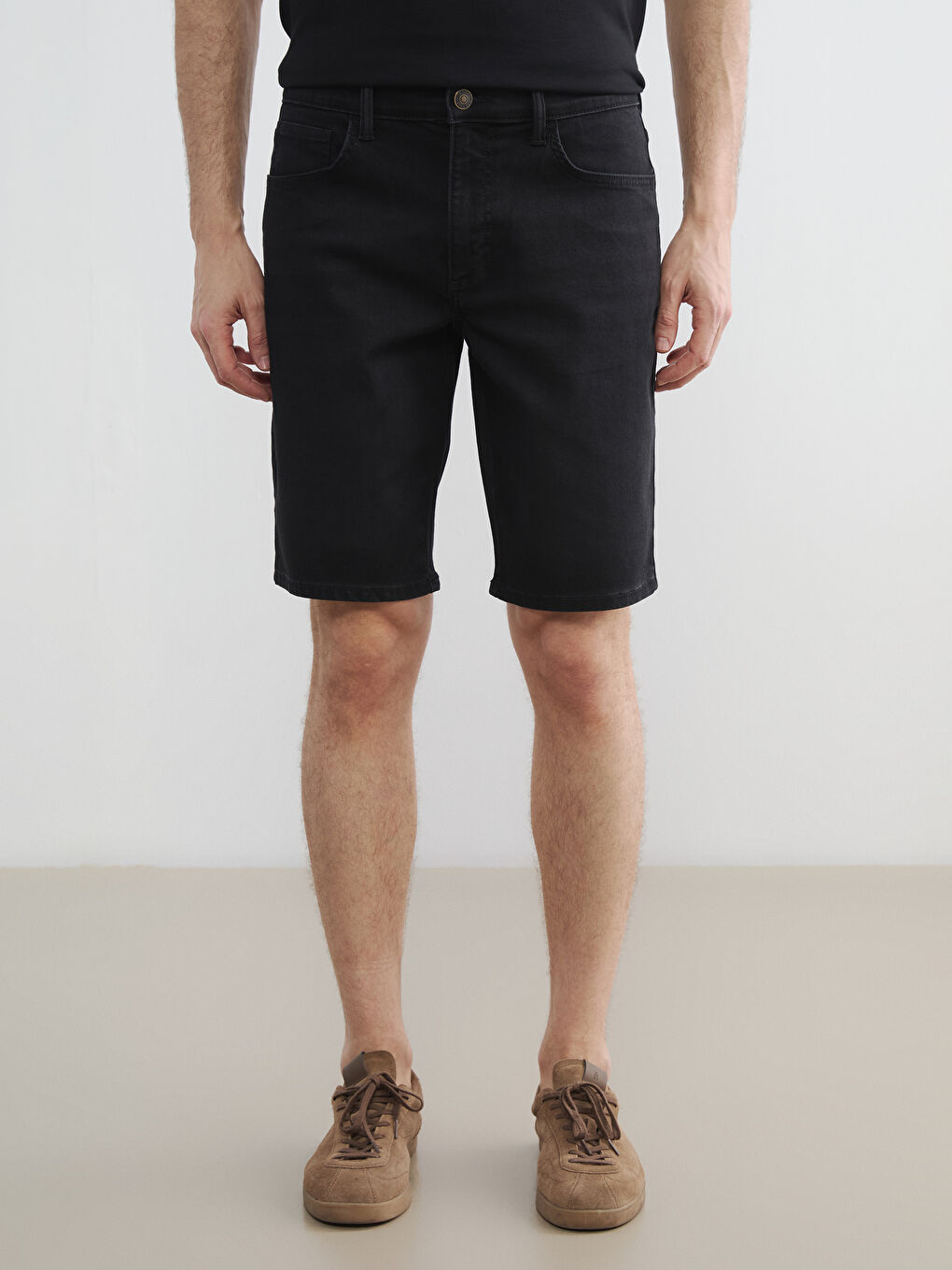 Man BLACK Denim Shorts-1