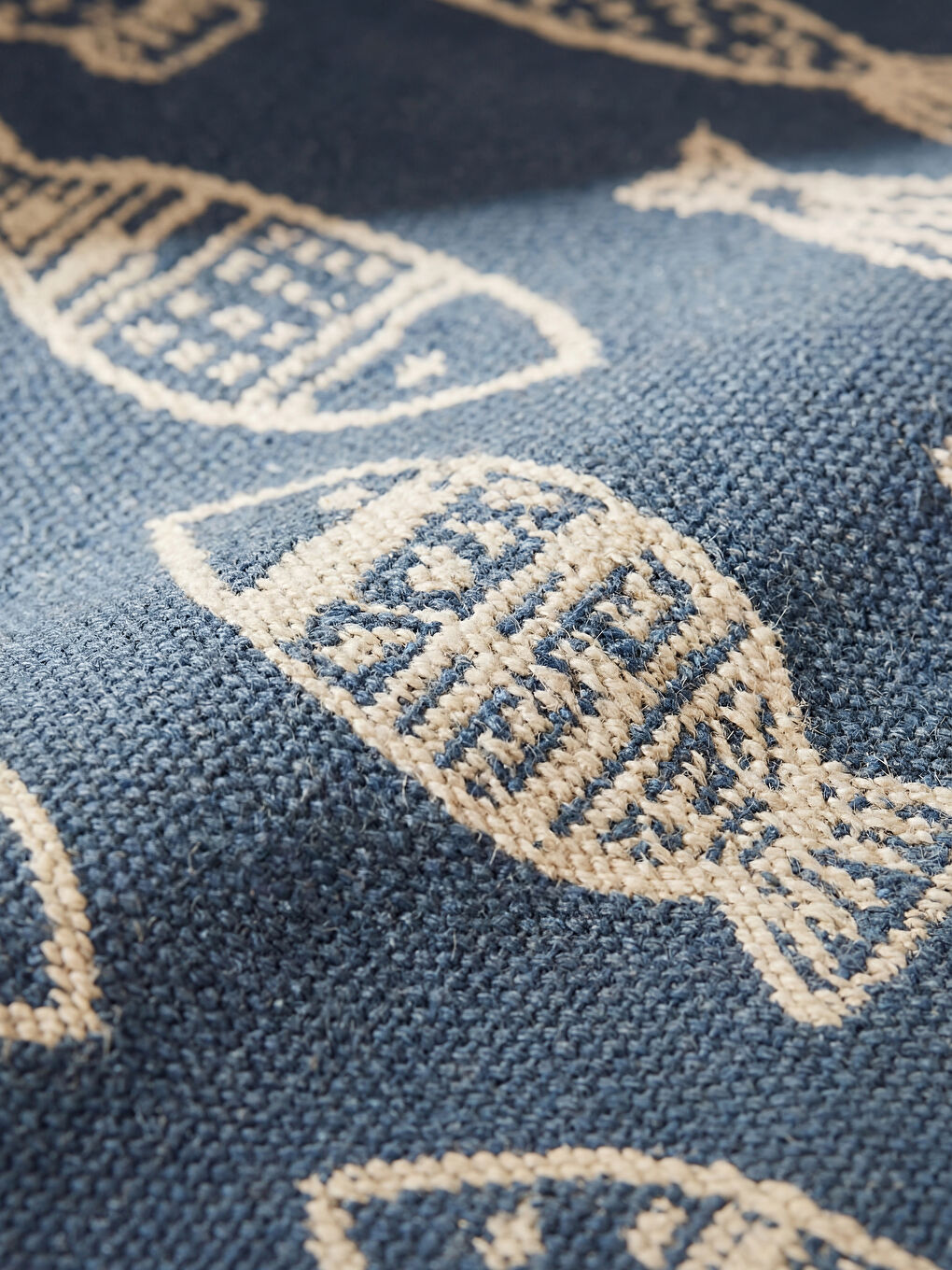 Mavi Balık Desenli Halı 80x140 cm-1