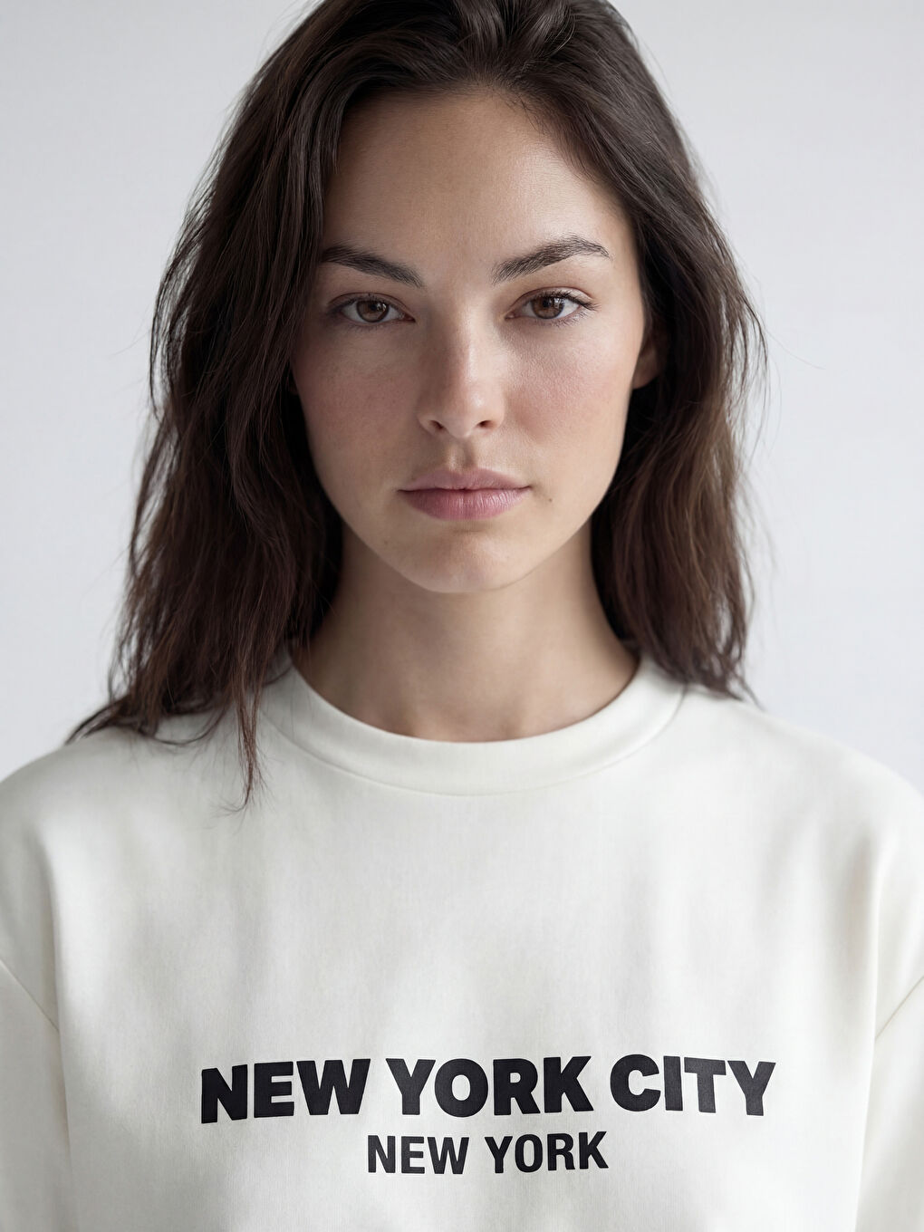 Ekru New York Baskılı Soft Touch Kadın Tişört-2