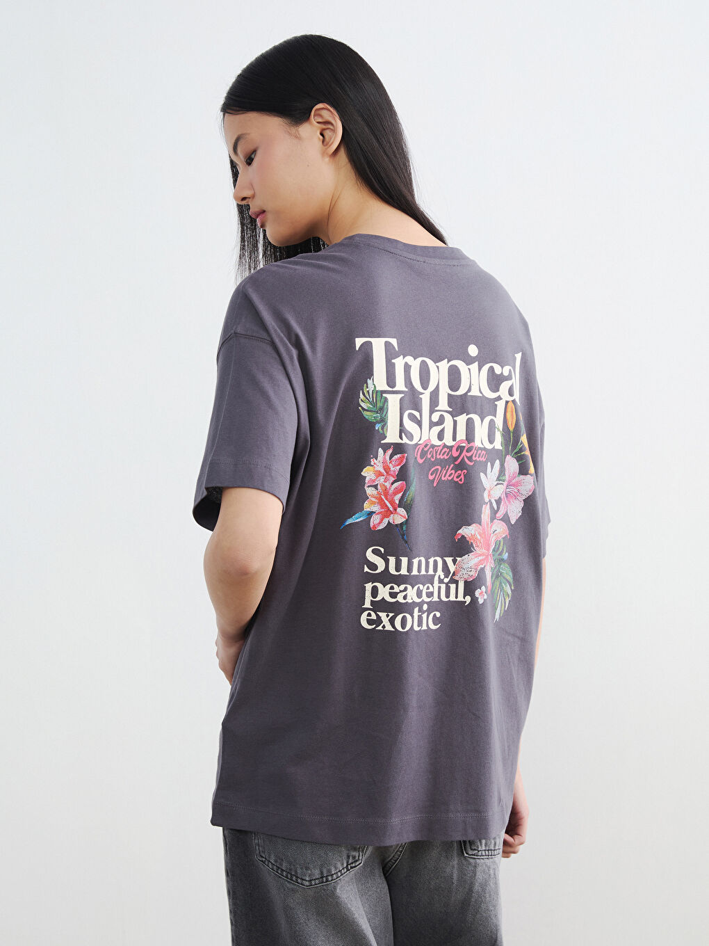 Antrasit Bisiklet Yaka Baskılı Oversize Kadın Tişört