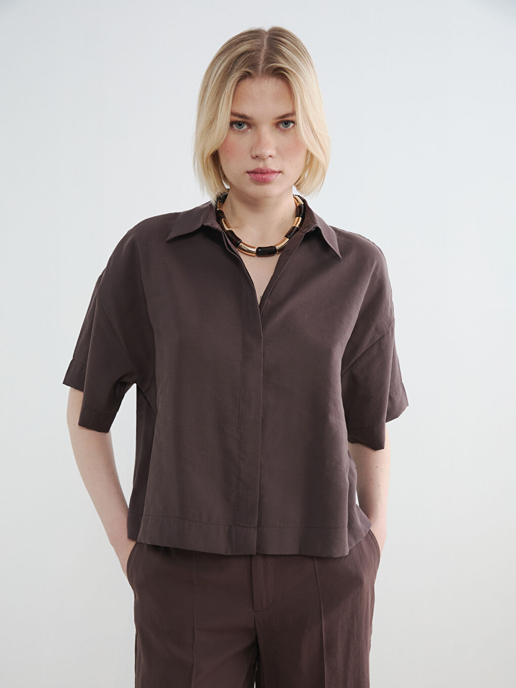 Kahverengi Modal Karışımlı Crop Kadın Gömlek