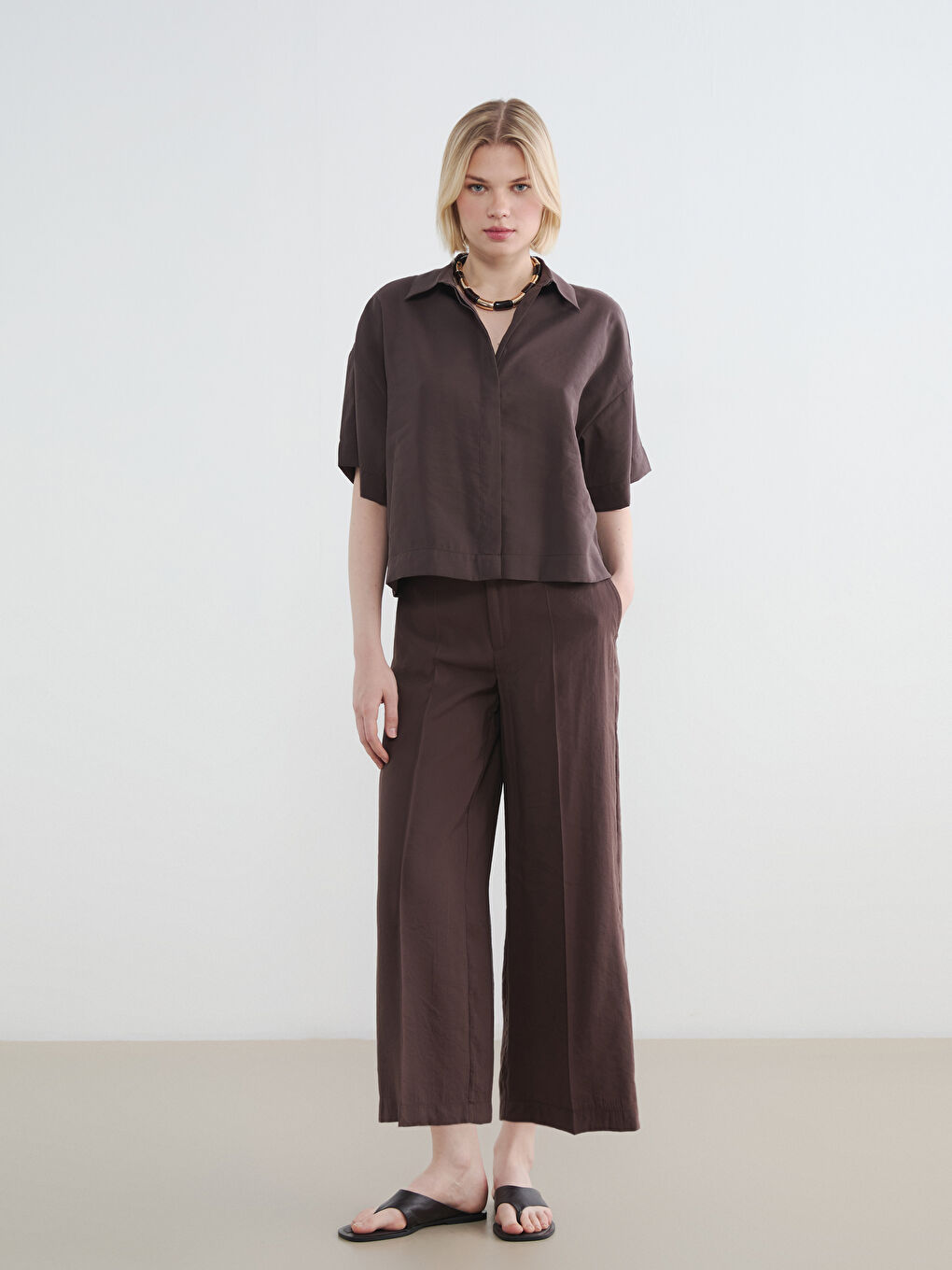 Kahverengi Modal Karışımlı Crop Kadın Gömlek-1