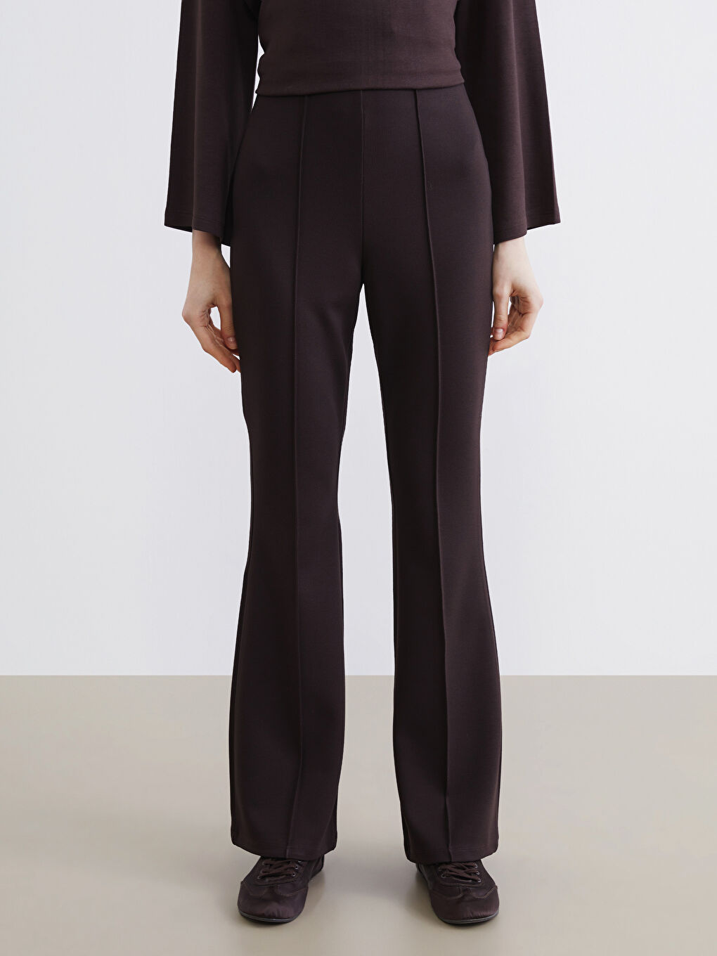 Kahverengi Dar Fit Kadın İspanyol Paça Pantolon-1