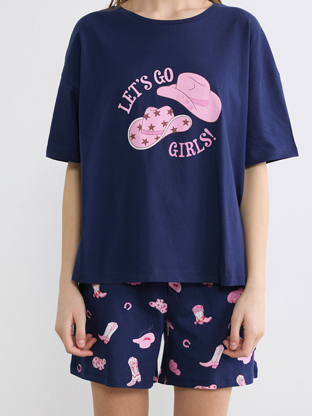 Lacivert Bisiklet Yaka Baskılı Kadın Şortlu Pijama Takımı-2