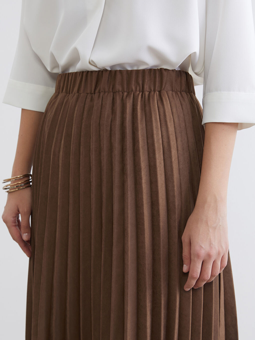 ქალი ბეჟი ქვედაბოლო-2