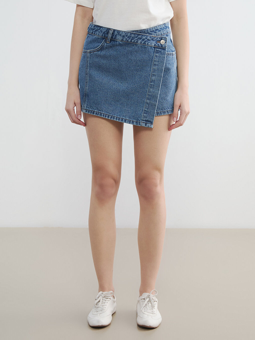 Γυναίκα INDIGO Τζιν σορτς επικάλυψης-1