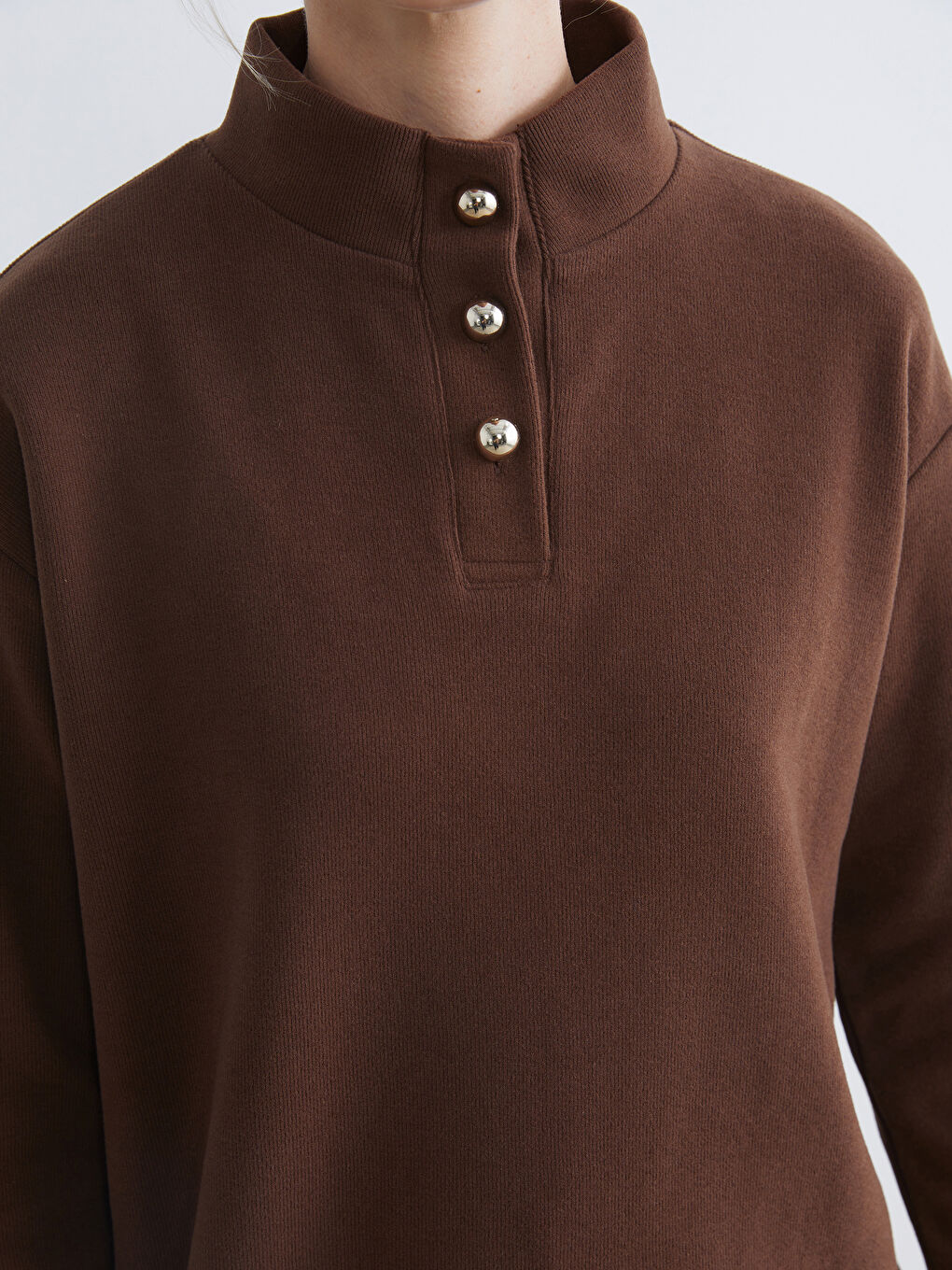 Kahverengi Dik Yaka Kadın Sweatshirt Tunik-2