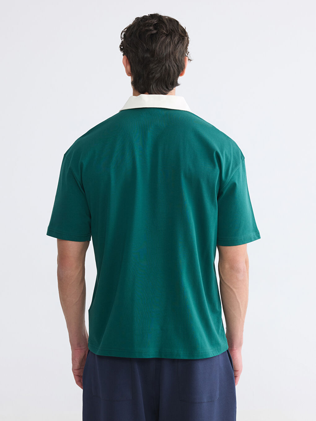 Yeşil Rahat Fit Nakışlı Polo Yaka Erkek Tişört-3