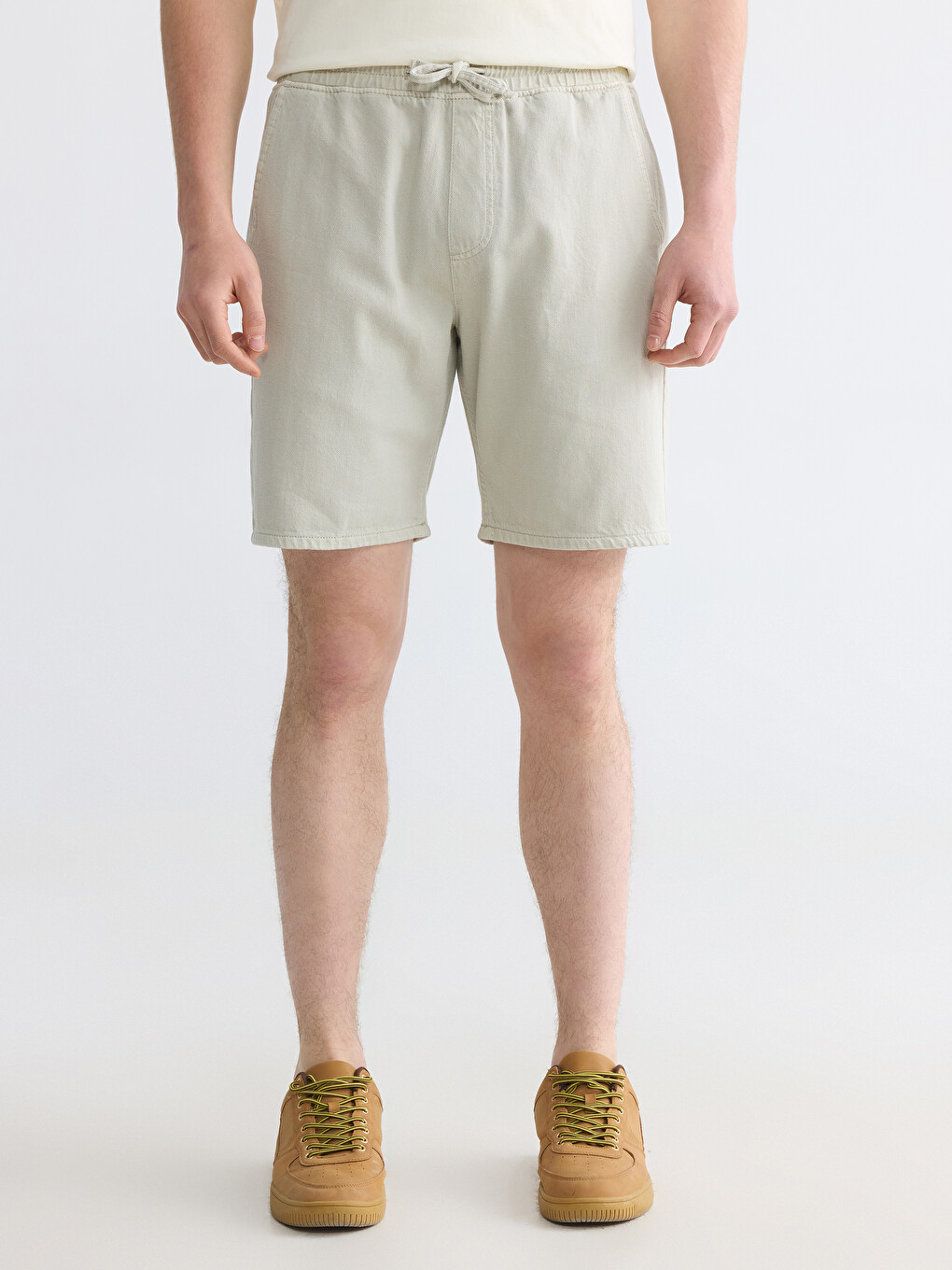 Loose Fit Men's Denim Shorts-3