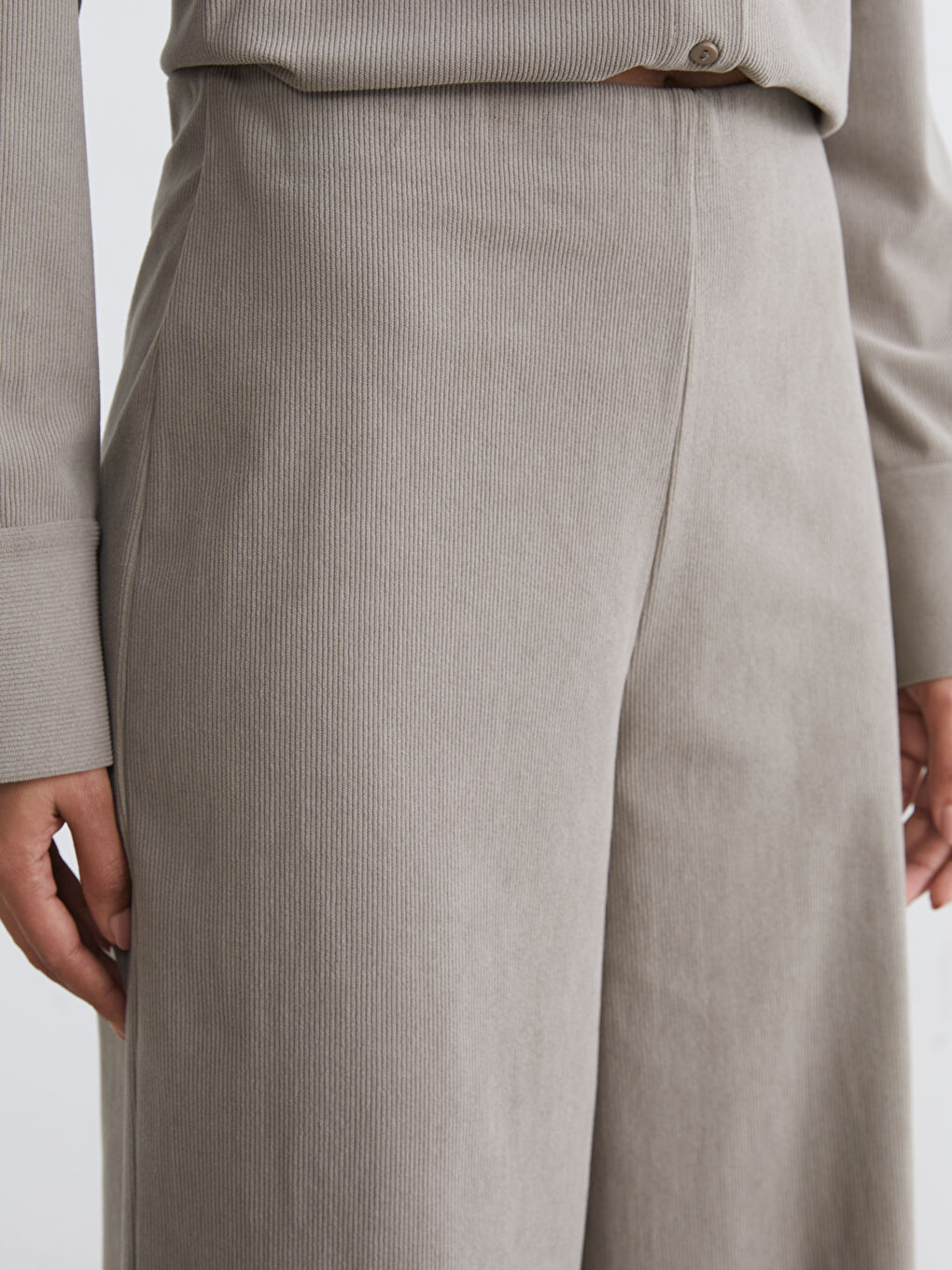 بنطلونات حريمي مخمل بوسط مطاطي-4