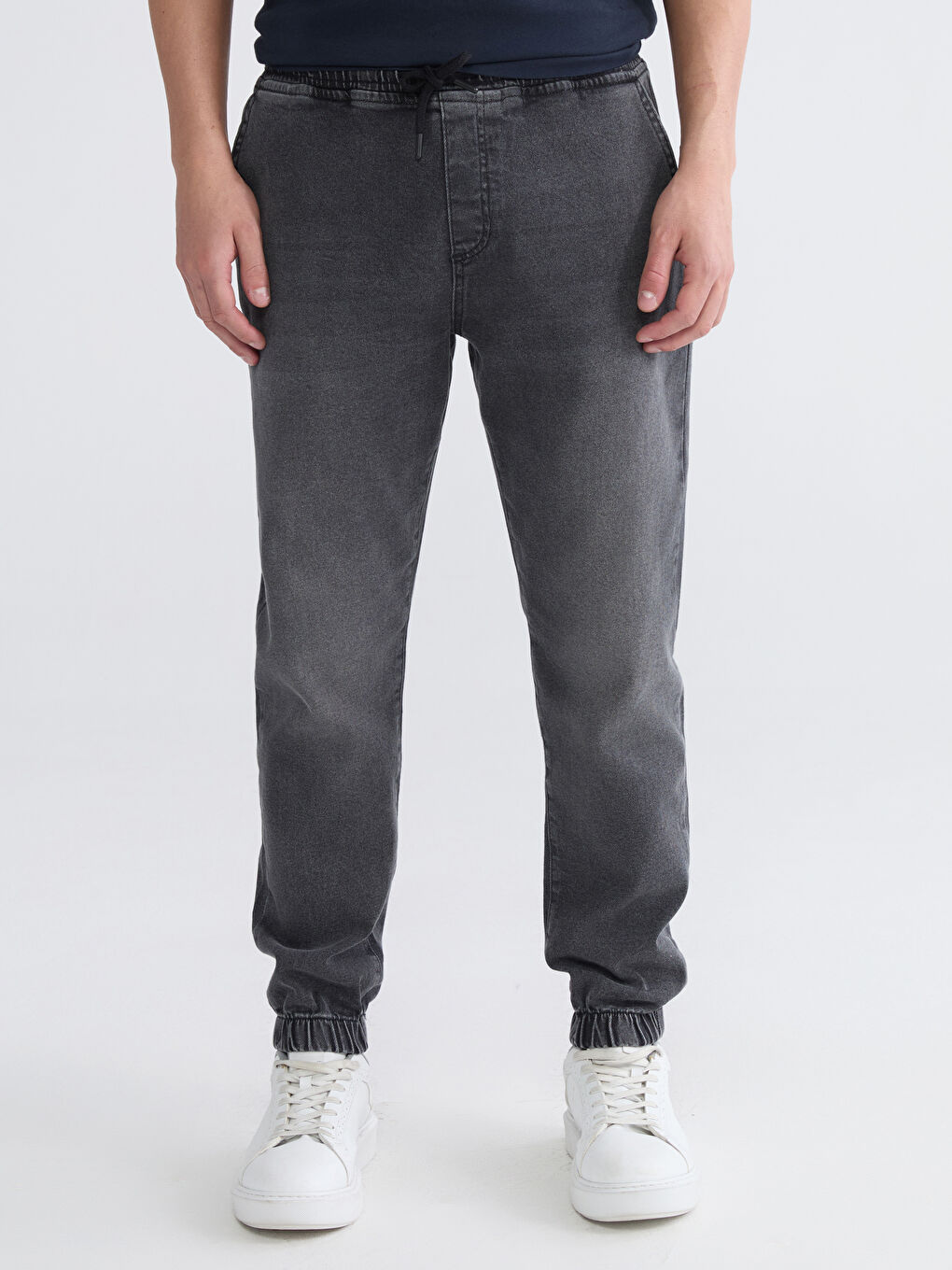 Antrasit 780 Jogger Erkek Jean Pantolon-1