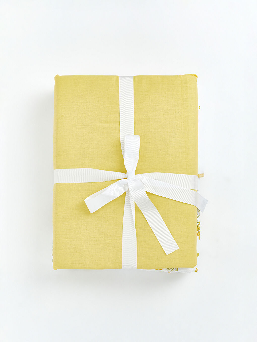 Sarı Çiçekli Pamuklu Çift Kişilik Pike Takımı-1