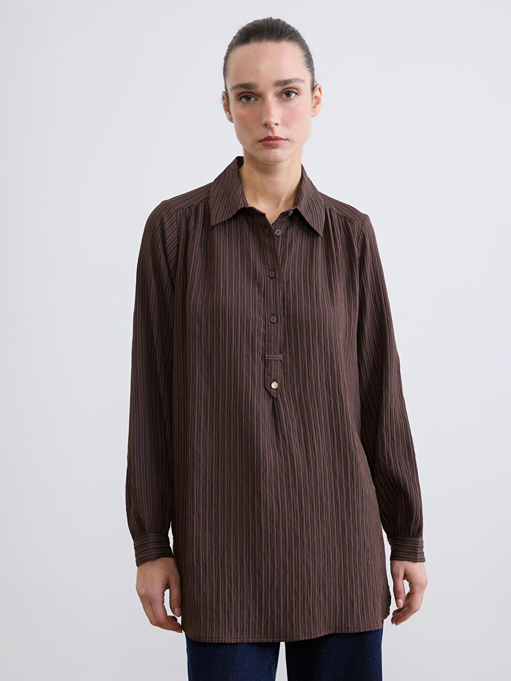 Kahverengi Gömlek Yaka Çizgili Oversize Armürlü Kadın Tunik