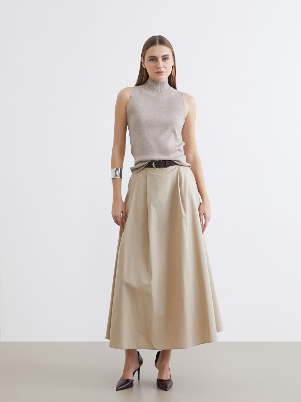 Bej Yarım Balıkçı Yaka Kadın Triko Süveter	-1