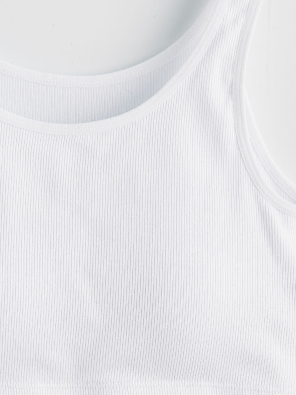 Beyaz U Yaka Kız Çocuk Büstiyer-2