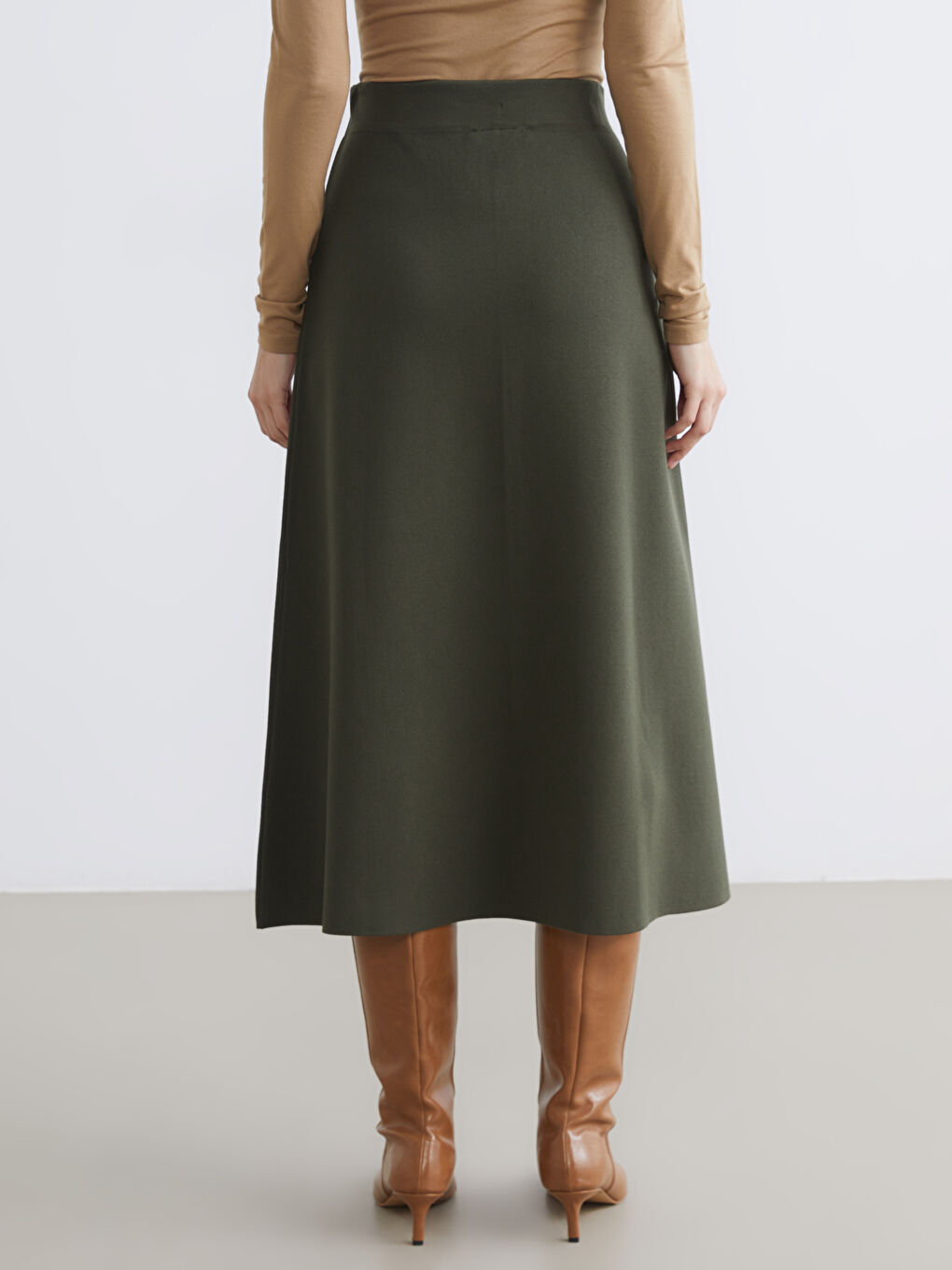 Haki Beli Lastikli Triko Etek-3