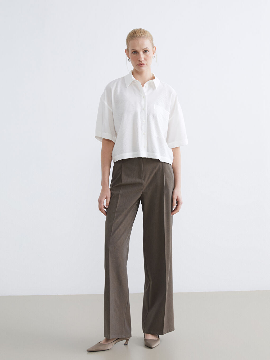 Kahverengi Yüksek Bel Geniş Paça Kadın Pileli Pantolon