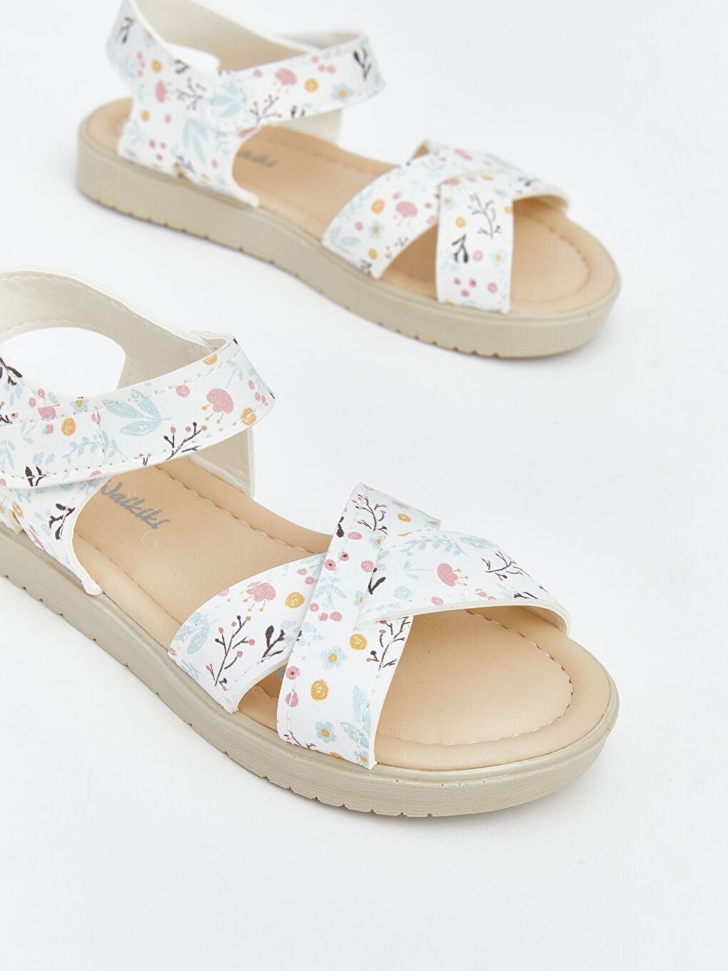 Ekru Çapraz Bantlı Kız Bebek Sandalet -2