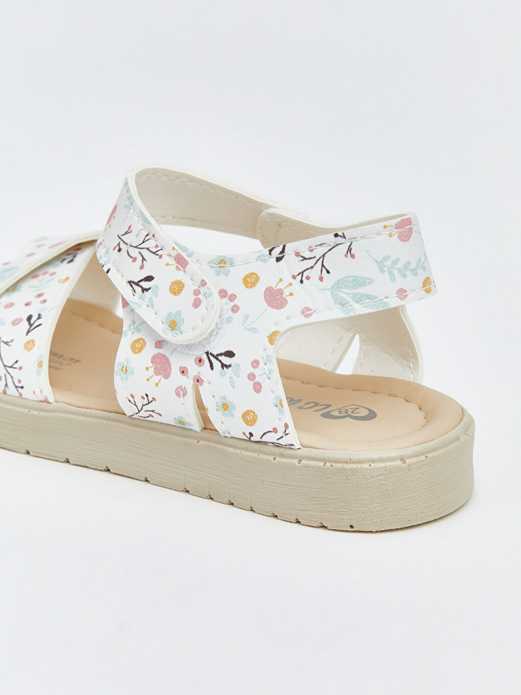 Ekru Çapraz Bantlı Kız Bebek Sandalet -4