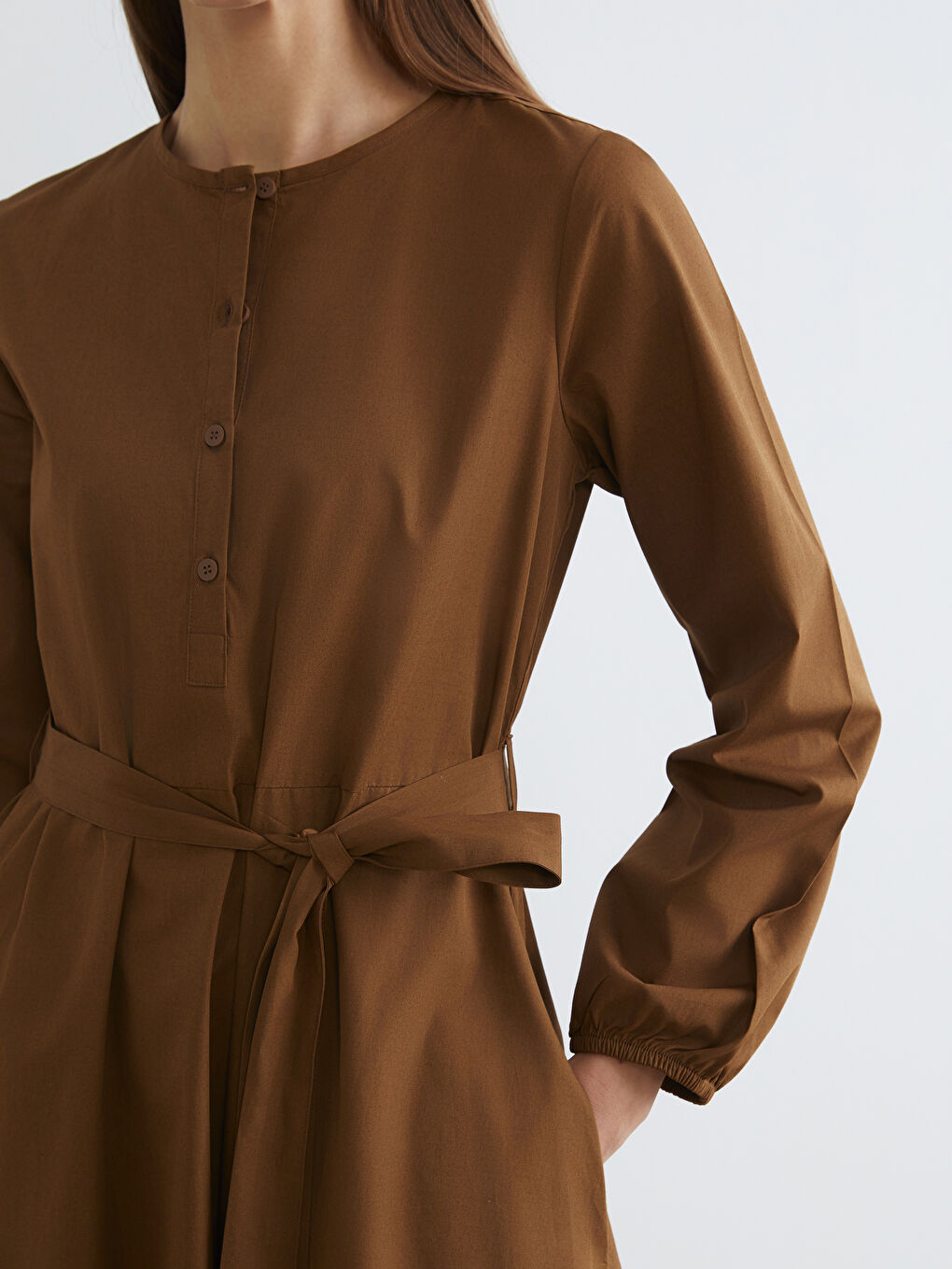 Kahverengi Bisiklet Yaka Kuşaklı Elbise-2