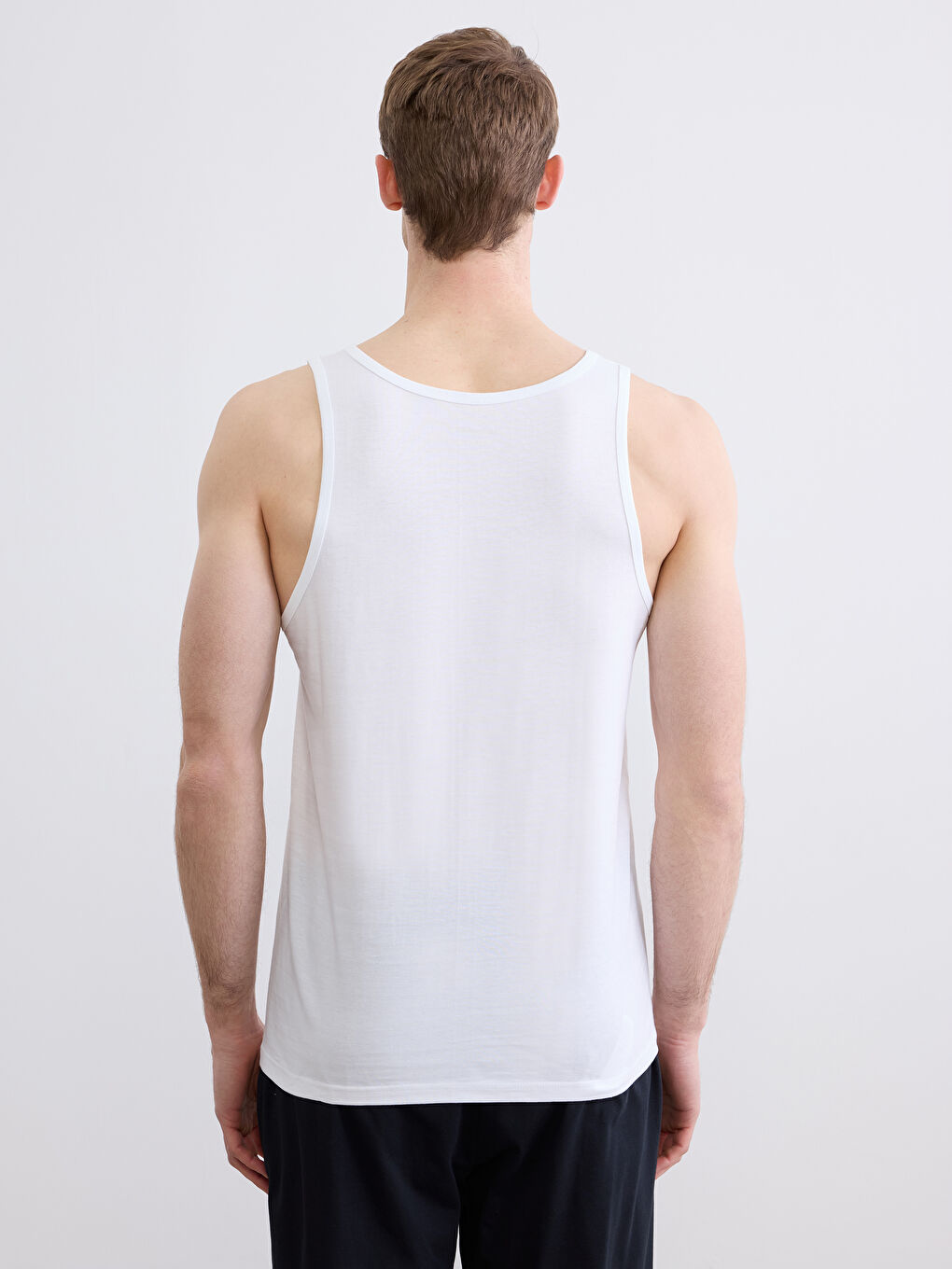 Beyaz U Yaka Penye Erkek Atlet-6