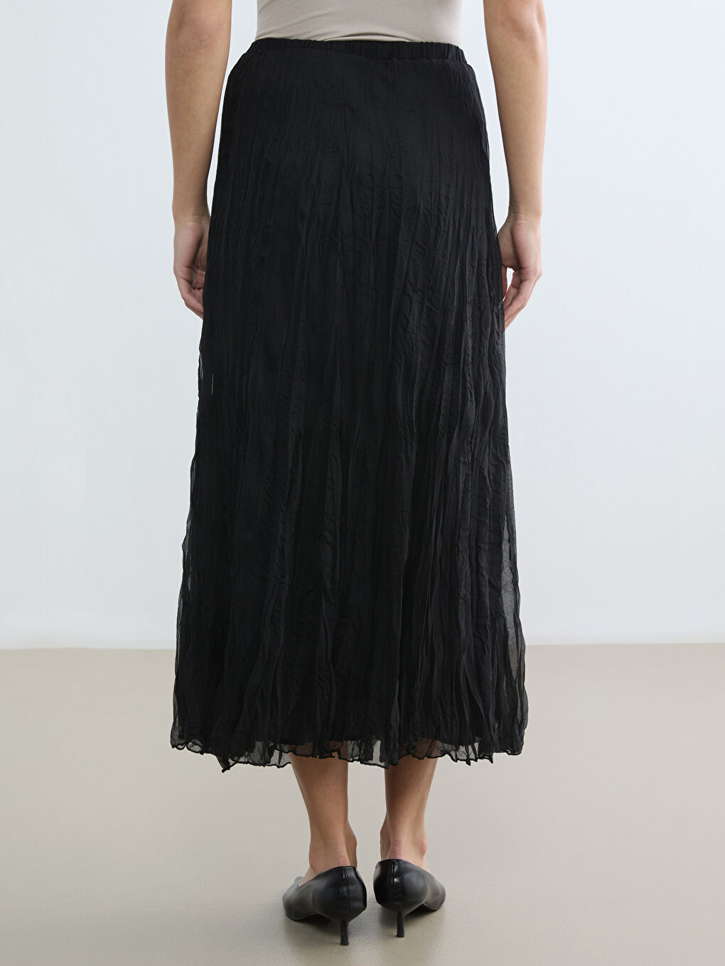 Siyah Beli Lastikli Şifon Etek-3