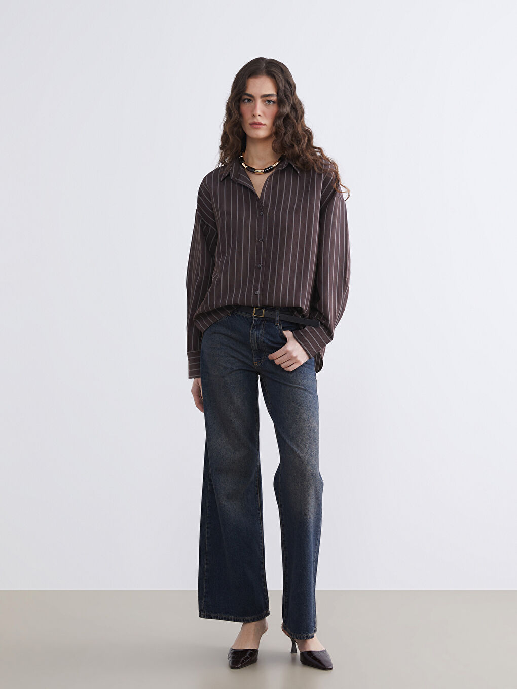 Kahverengi Çizgili Oversize Kadın Gömlek-1