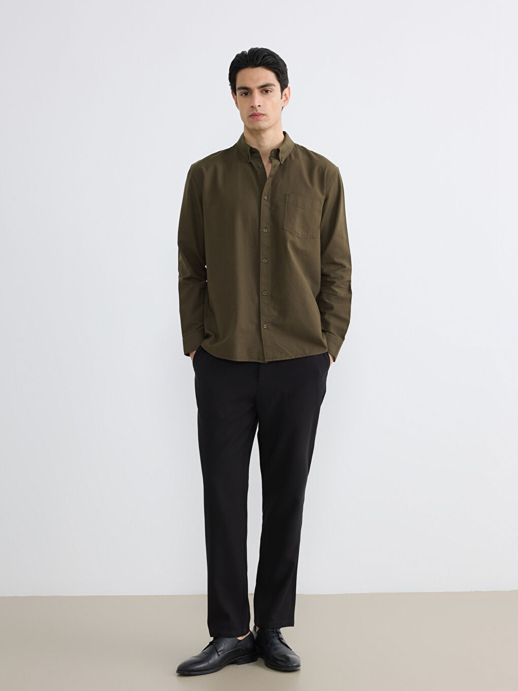 Haki Regular Fit Oxford Erkek Gömlek-4