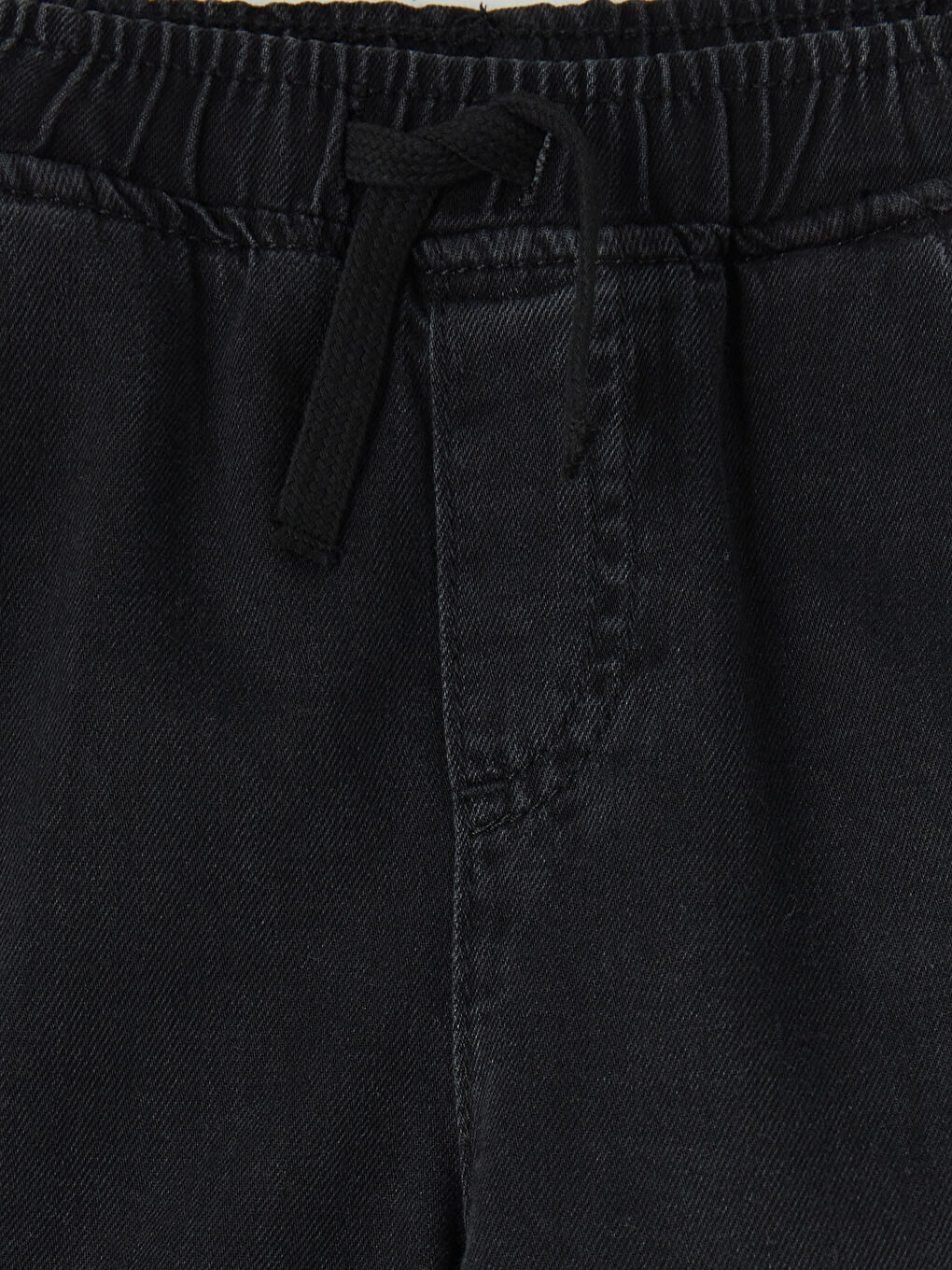 Siyah Beli Lastikli Erkek Çocuk Jean Şort-2
