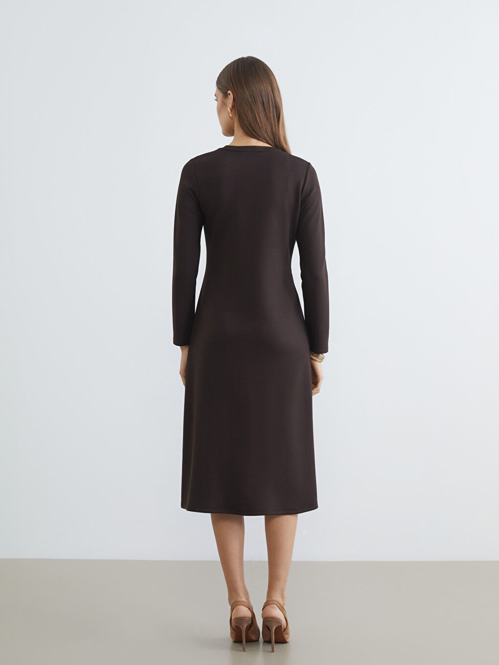 Kahverengi Bisiklet Yaka Büzgülü Elbise-4