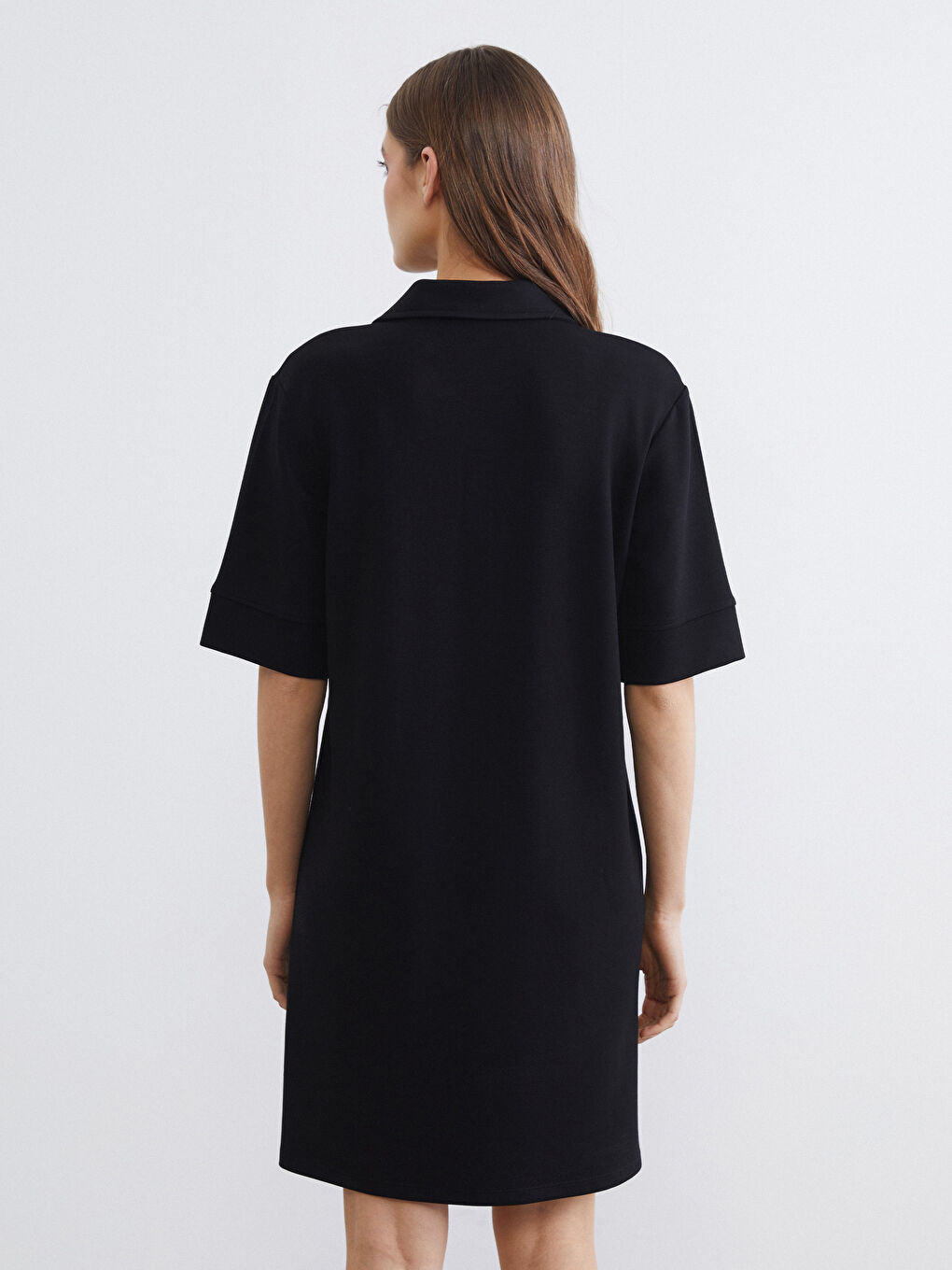 Siyah Polo Yaka Soft Touch Mini Elbise-4