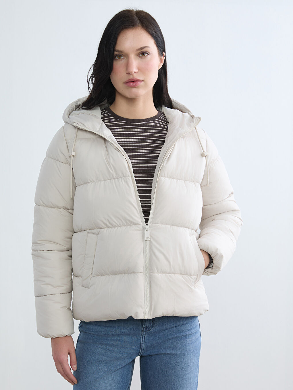 Women's Hooded Puffer Jacket