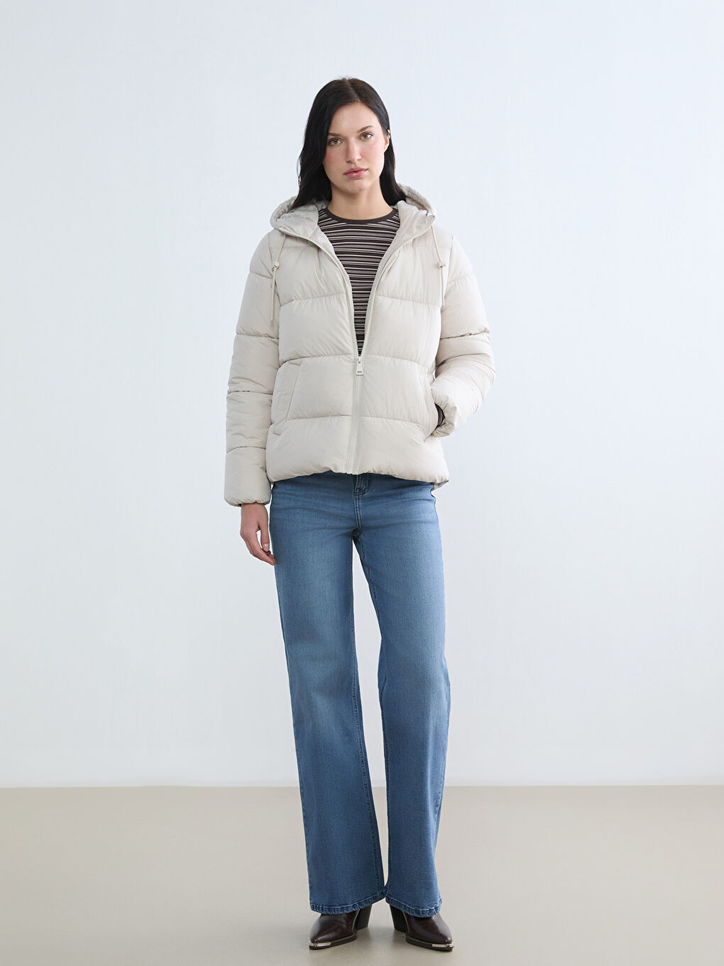 Women's Hooded Puffer Jacket-1