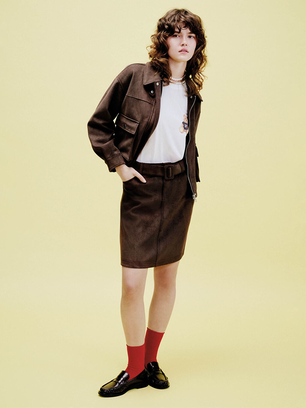 Kahverengi Beli Kemerli Süet Görünümlü Mini Etek