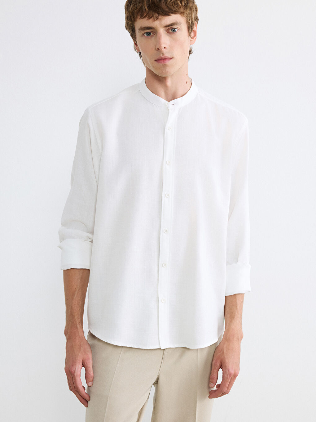 Ekru Regular Fit Hakim Yaka Erkek Gömlek