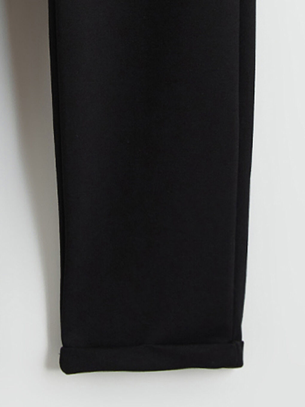 Siyah Beli Lastikli Kadın Eşofman Altı-5