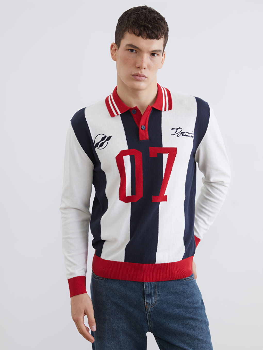 Пуловер с поло яка и отпечатано трико за мъже