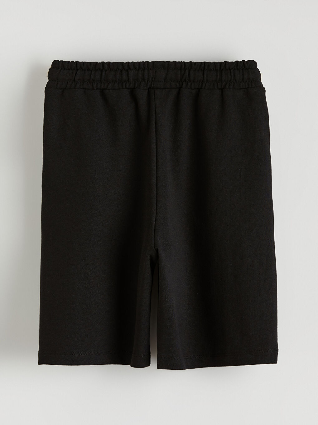 Siyah Beli Lastikli Erkek Çocuk Şort-2