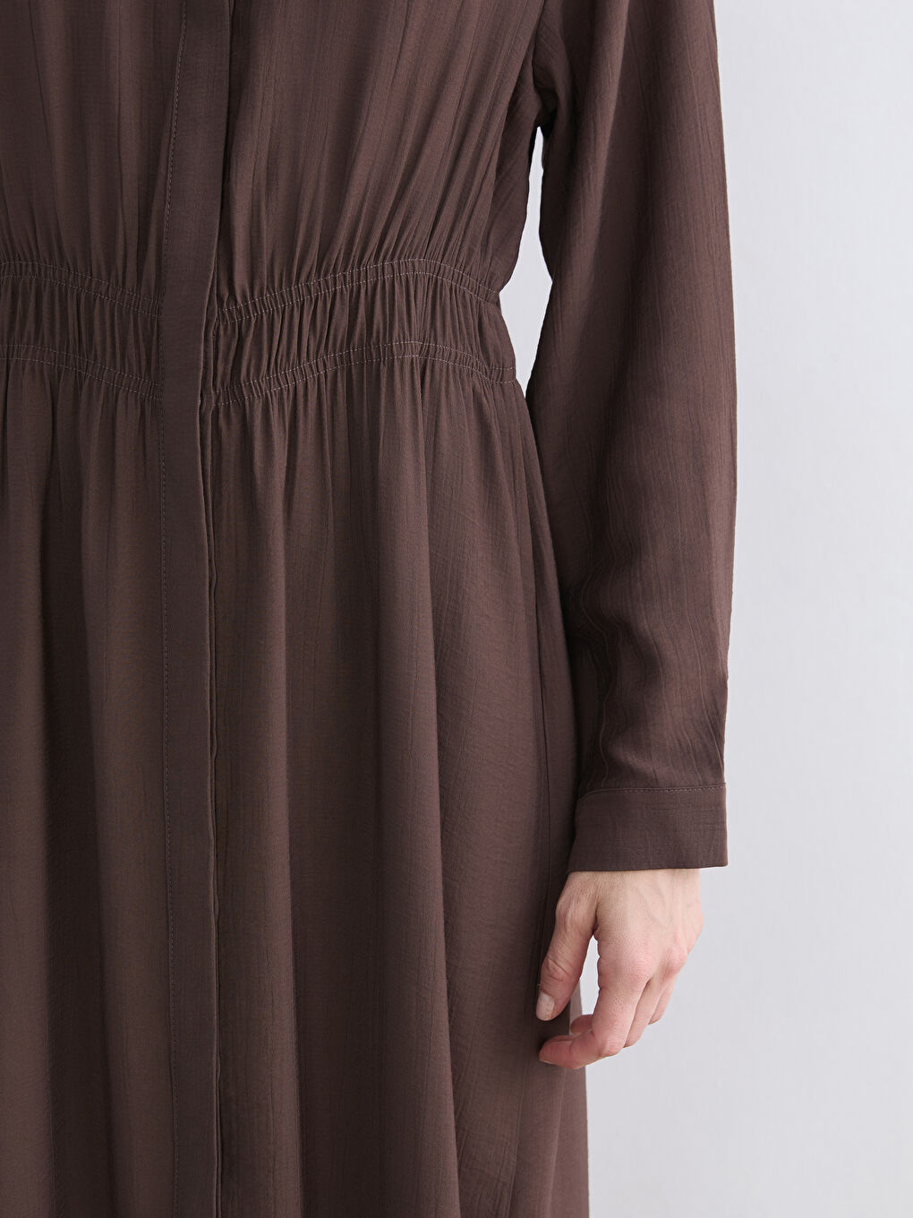 فستان قميص بني امرأة-2