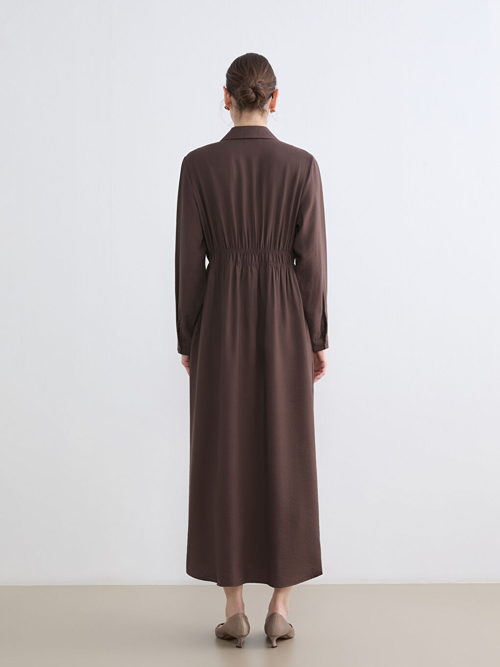 فستان قميص بني امرأة-3