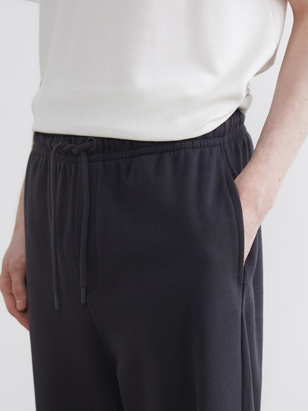 Man ANTHRACITE Jogger Sweatpants-2