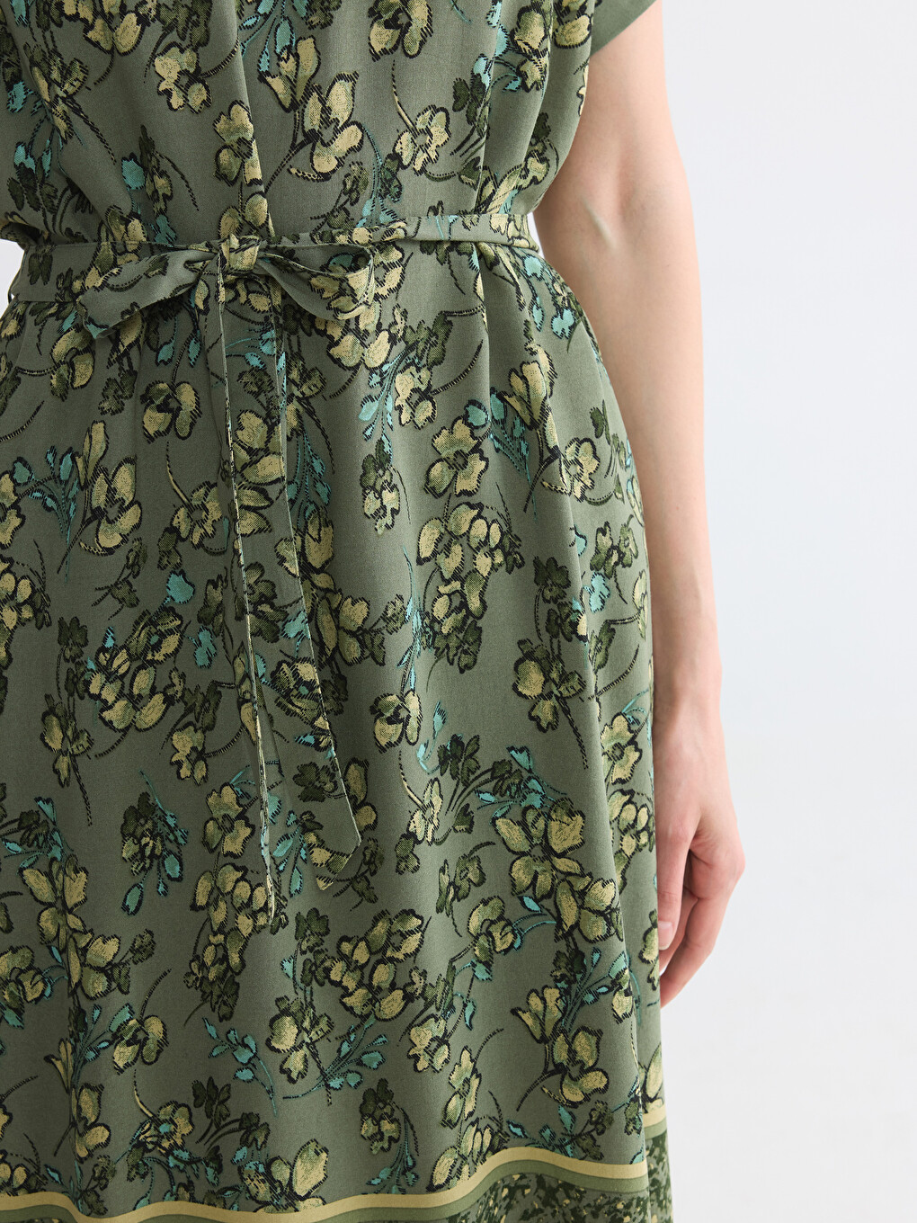 Robe Mini Évasée en Popeline à Motif Floral-2