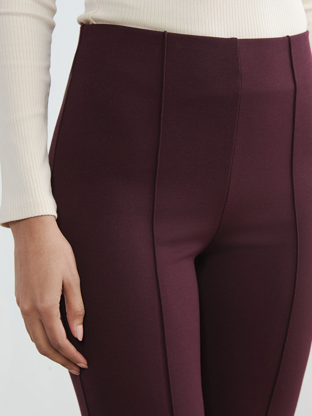 Bordo Ekstra Dar Fit İspanyol Paça Kadın Pantolon-2